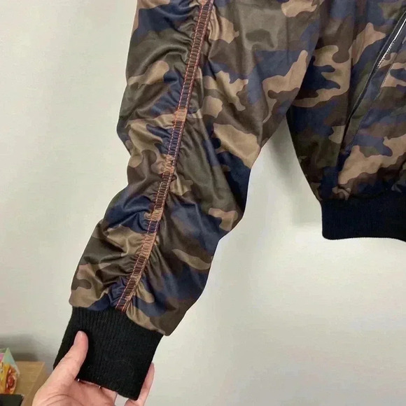 Zara Man Men’s Medium Camo Bomber Jacket Ruched Sleeves Casual Moto Bikercore - Picture 5 of 13